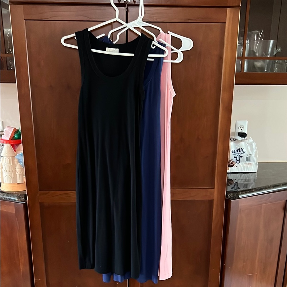 Same Dress, 3 Colors! Black Navy and Pink.
